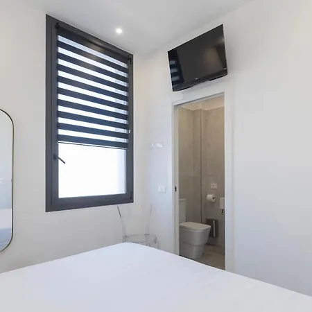 Hostal Associazione Garage24 Aps Ets Portoferraio