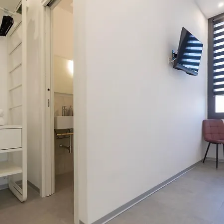 Hostal Associazione Garage24 Aps Ets